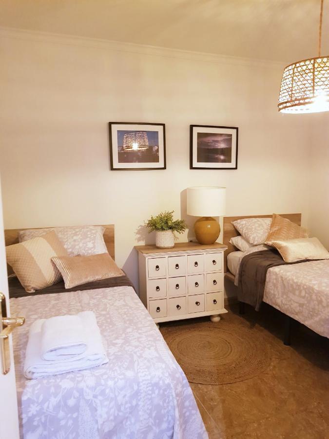 Lovely 2 Bedroom Apartment Close To Denia Castle. Kültér fotó